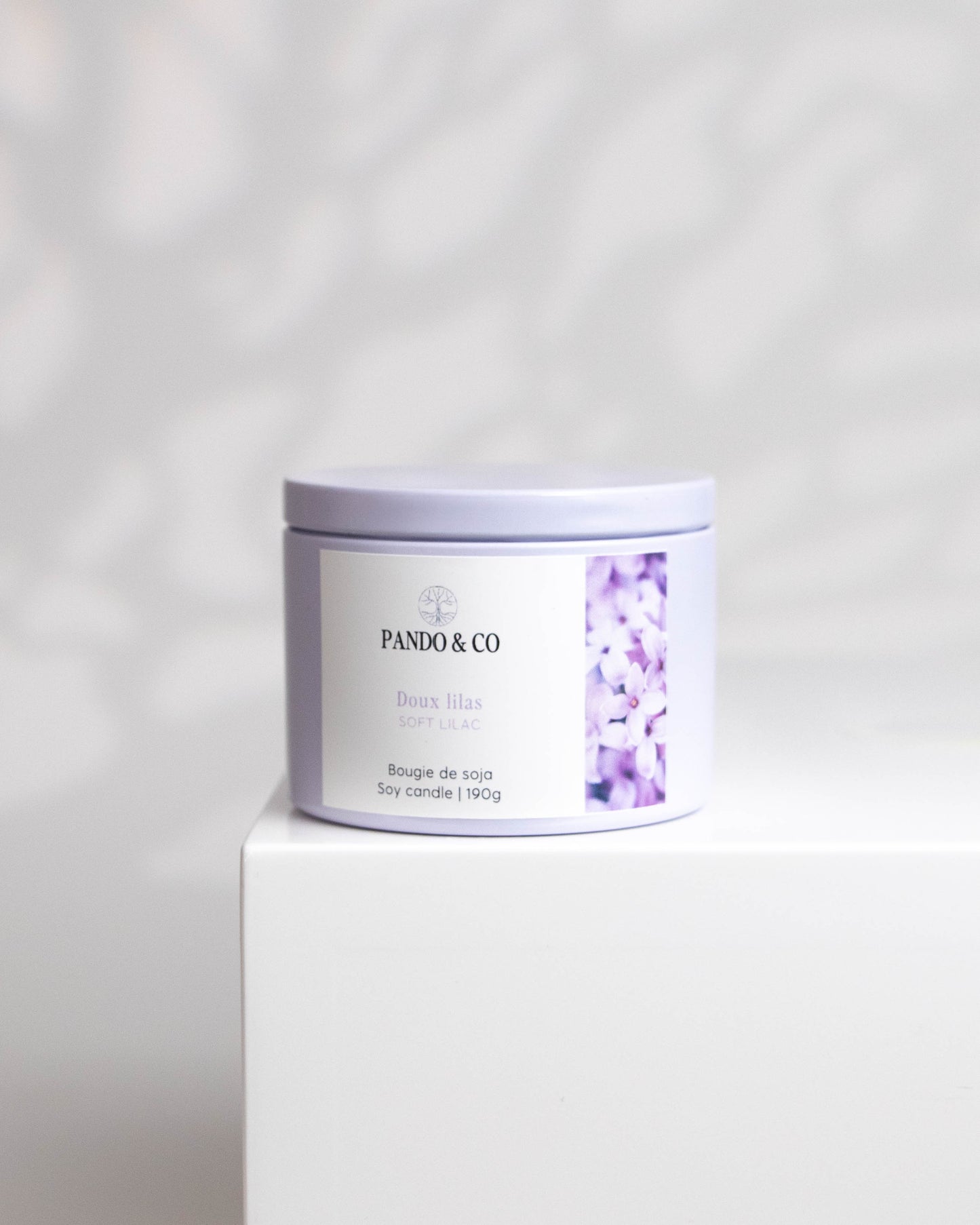 bougie-doux-lilas-pando-et-co