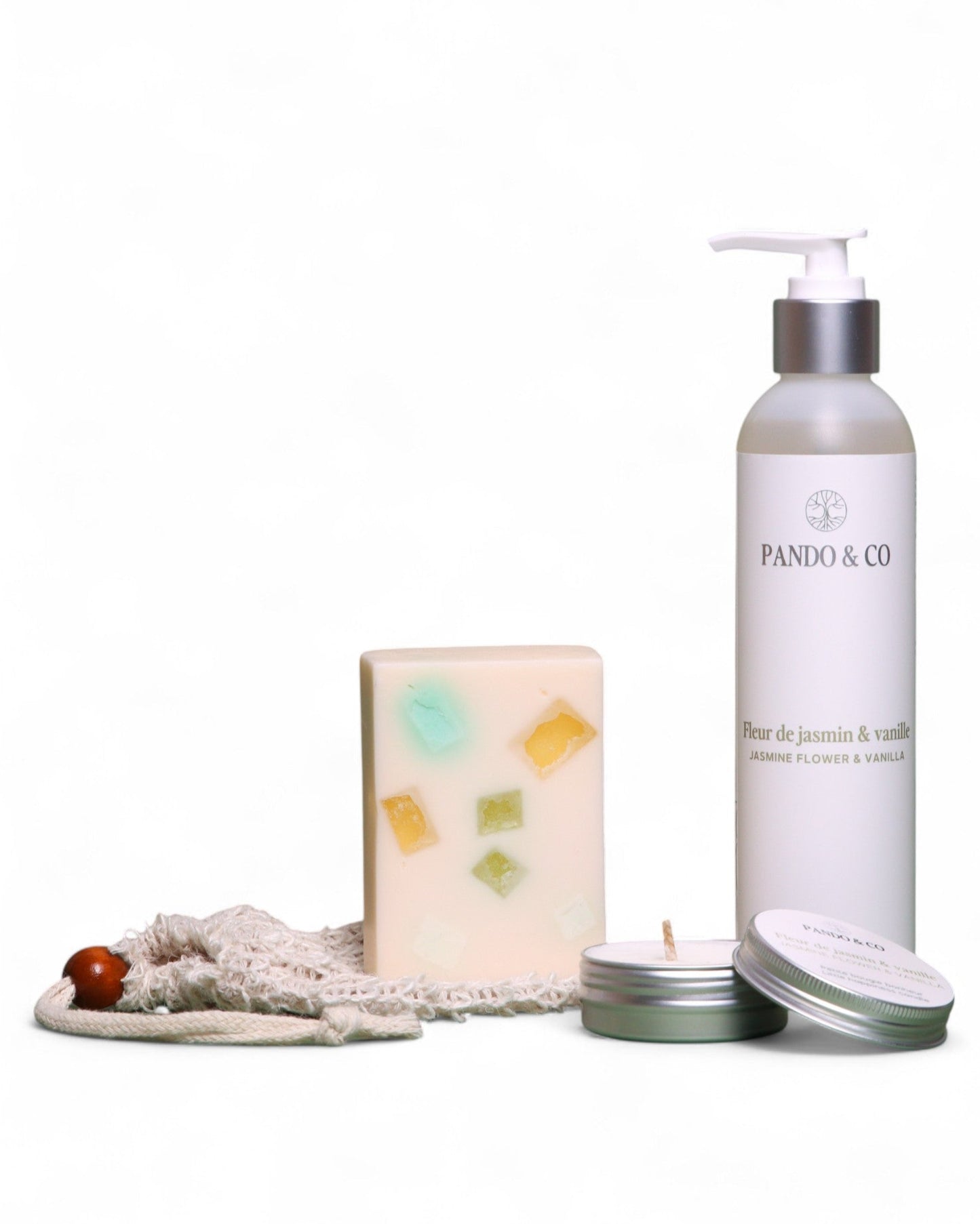 boite-cadeau-ensemble-parfait-fleur-de-jasmin-et-vanille-pando-et-co